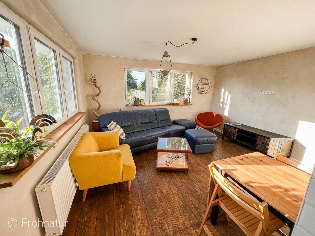 Tolles Ferienhaus Frohnatur Mit Sauna In Ruhiger Lage Plauen Luaran gambar